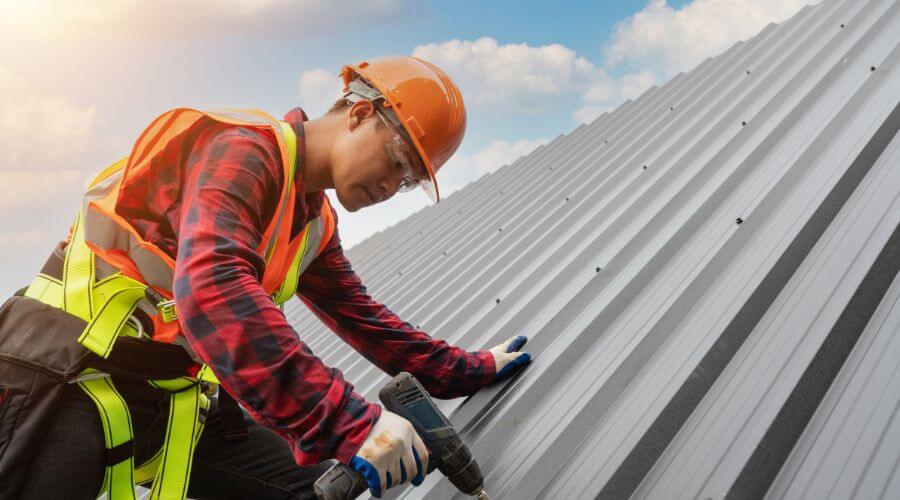 Owens Corning roofing contractor in Ray, MI